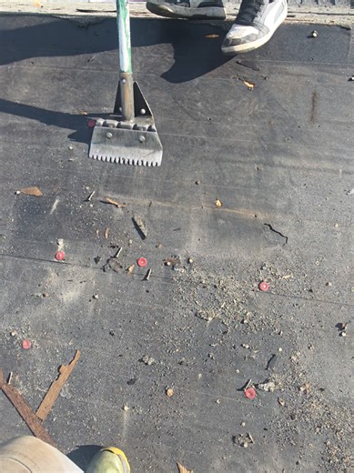 Satisfying Nail Pulling Techniques for Roofing Projects