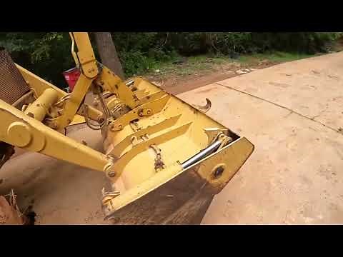 Cat 420D Oil Change And Maintenance