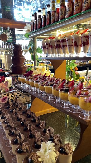 Celebra el Día de Consentir a Mamá en Mister Pampas