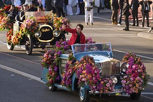 Watch a replay of the 2025 Rose Parade presented by Honda