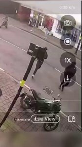 The moment a group of masked youths made a desperate attempt to steal a motorbike on a busy Sutton Coldfield street has been caught on camera. The attempt took place in Boldmere Road on a busy Saturday (January 25) afternoon. | Birmingham Live