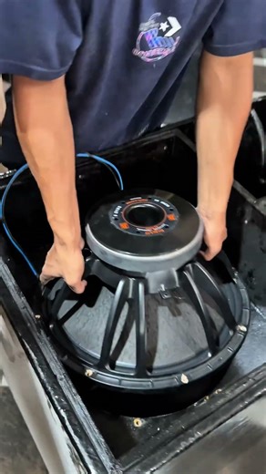 18 inch speaker installation #tutorial #speakerbox