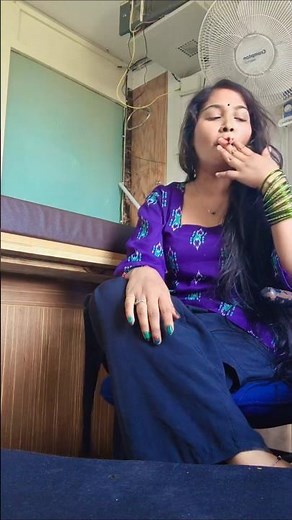 Woman smoking cigarette 🚬 (44) | Beautiful indian woman smoking cigarette 🚬😍