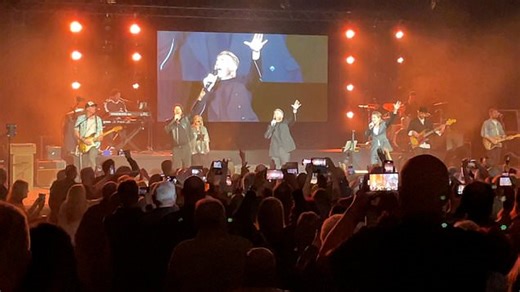 Take That join LULU on stage in Manchester