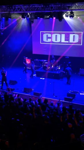 Cold band underrated but still appreciated. #concert