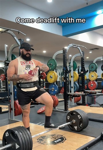 It was heavy lol #sandiego #contentcreator #deadlift