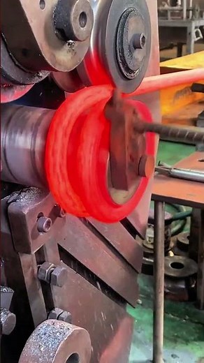 Modern Fabrication: Smart Technique for Perfect Spring Manufacturing #Shorts