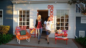 Discover the Ocean Park Santa Monica Neighborhood