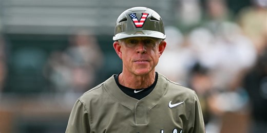 Tim Corbin at heart of close-knit Vandy Boys brotherhood