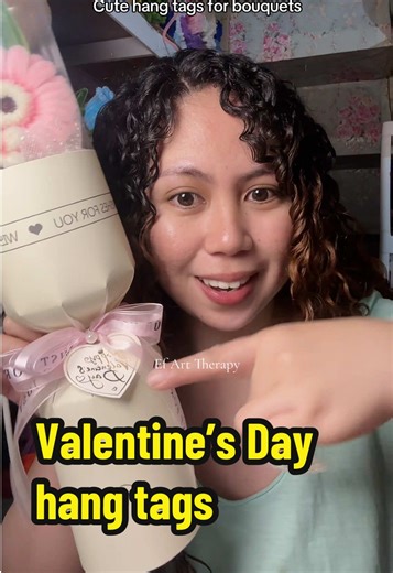 Cute Valentine’s Day Hang Tags for Flower Bouquets