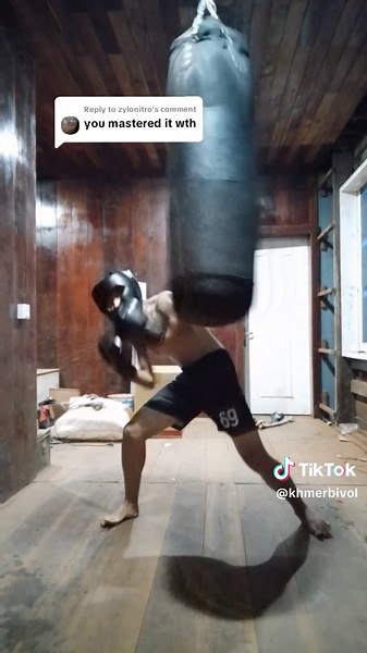 Master the Dempsey Roll: Boxing Techniques Explained