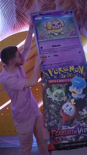 J’ouvre le PLUS GROS booster pokemon au monde 🤯🌍 #pokemon #michou #gaming
