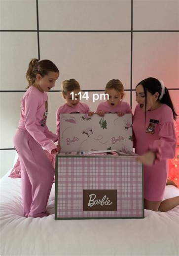 ASMR MOM: Rooftop Bath, Barbie PR Box, Movies 🎀🛁🫧 Today was a much-needed treat! While the girls enjoyed their time at grandma’s, I indulged in a relaxing rooftop bath with muscle-relaxing salts. It felt absolutely amazing! 🛁💖 When we returned home, we were greeted by a HUGE Barbie PR box from Mattel! 🎁 Unboxing it was such a delight—so many gifts! The girls were over the moon with toys, PJs, water bottles, snack boxes, hair brushes, and everything “Barbie.” Afterward, we cozied up togethe