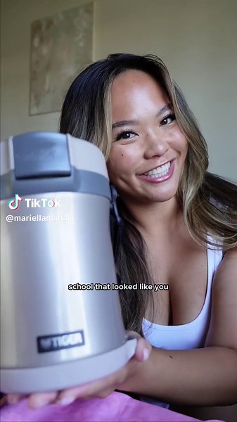 The first of my bento series where I show you the lunches I’m packing for work and school in my computer sized container Whether we like it or not, back to school season is approaching and today we’re packing an air fryer chicken katsu with furikake rice and a bucatini ‘mac’ salad The question is does this bento now haunt me or taunt me Follow to see what else I’m bringing for lunch :) #bentobox #backtoschool #lunchbox #collegerecipes #workrecipes #airfryer #student