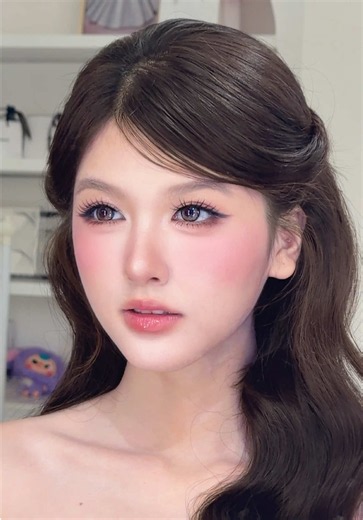 Makeup kỷ yếu: tone hằm cho cô dâu và trang điểm tân phú