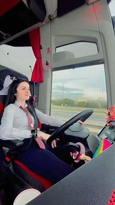 72K views · 5.9K reactions | Cute girl bus driving   #shorts #viralreels | USA driving.life.03 | Facebook