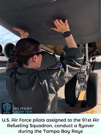 U.S. Air Force KC-135 Stratotanker Female Pilot