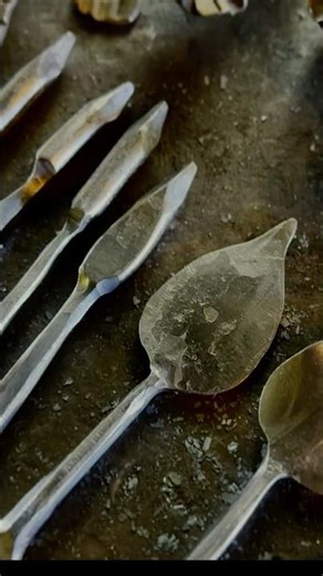 Basic Leaf Forging, Blacksmith Skills