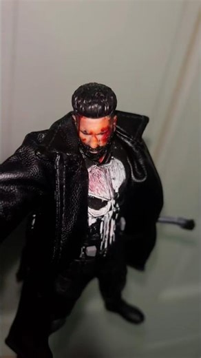 Custom Punisher Updated skull paint #punisher #marvellegends #customfigure #marvel