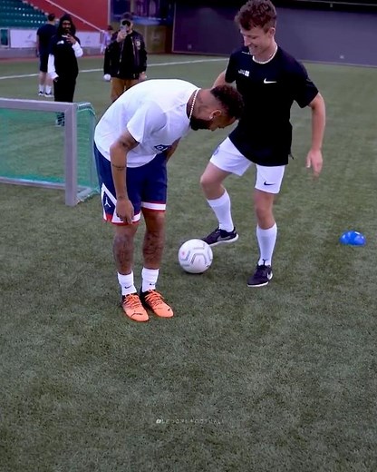 Freestyler vs Neymar 👑🥶
