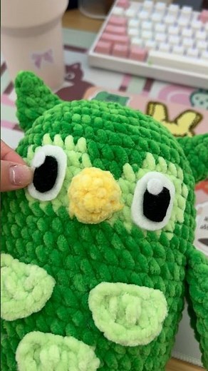 Crocheting the Duolingo owl 🦉 Pattern by me! Releases 6/19 #crochet #owl