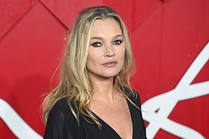 Kate Moss a 50 ans : ses débuts traumatisants dans le mannequinat