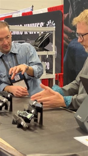 Knife Mission Impossible… between Gavin Hawk & Tim Reeve. What future awesomd collab will we see?