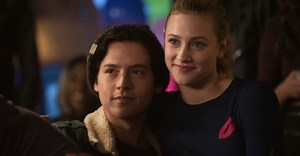 „Riverdale“ Staffel 3 Folge 10: Identität des Gargoyle-Königs enthüllt?!