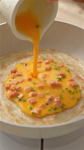 5-Minute Breakfast! Crispy Egg & Ham Pancake 😋