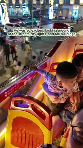 First Time Ever on a Double-Decker Bus! Sonic’s So Excited!