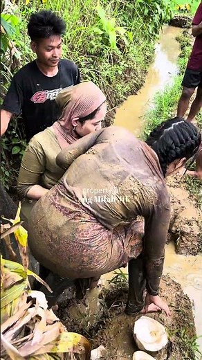 Widow eating coconut #villagegirl #villagewidow #ricefield #village #hamlet