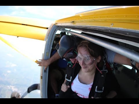 Crazy Skydiving: USA - Minnesota - Minneapolis