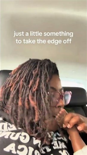 Going to cry heavy tears the day these stinky feet actually turn stinky 😭😭