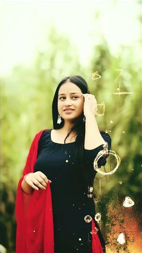 introduction the "#VitaWear #SmartBand #Future standers