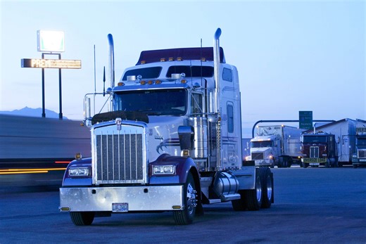 5 Ways You Can Customize a Semi-Truck