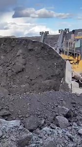 Heavy Duty Machines 15 #cat #heavywork #catterpillar #construction #heavymachines #heavymachinery #heavyeqvipment #heavydutymachine #heavydutymachine15 #heavymachineinaction | Havy Duty Machines15