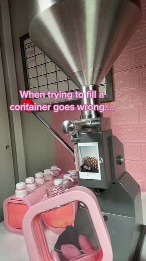 Do you think it’s broken or is it the operator error lol?🥴 #screammovie