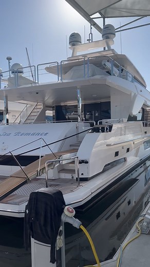 SCIBS 2023 🤟🏼 Follow @jsyachting for more😉 #yachtlife #yachting #superyachts #summer #luxury #explore #travelgram #goals #forsale #living #luxurylifestyle #australia #boat #goodvibes #charter #vacation #worldtraveler #yachtmaster | JS Yachting