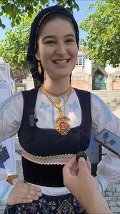 🔴🟢🔵Bruna Torre é a Mordoma do Cartaz da Romaria d'Agonia 2025 que representa a tradição, a fé e a continuidade cultural que a Romaria d'Agonia simboliza. Natural da Abelheira, aluna do curso de Ciências e Tecnologias da Escola Secundária de Monserrate, Bruna é também voluntária na Liga dos Amigos do Hospital de Viana do Castelo, acólita na Igreja da Sagrada Família e participa em teatro musical na CONTRACENA. | CANAL VIANA