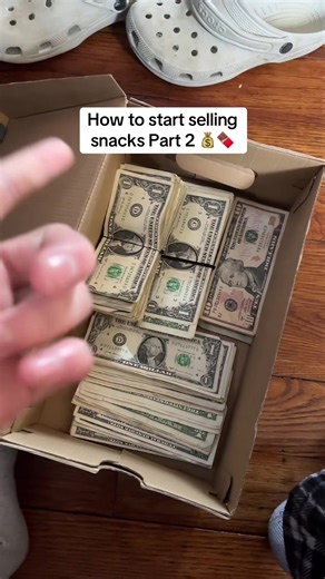 How to start selling snacks #snacks #reselling #hustling #candy #entrepreneur