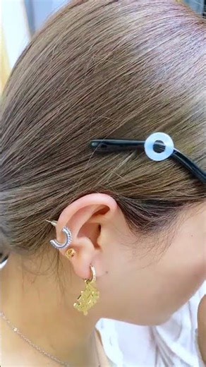 Make Your Earbuds Fit Better With This Simple Accessory!