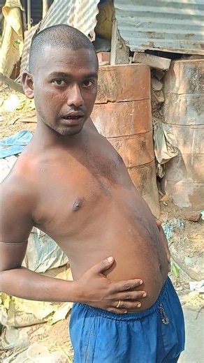 【TikTok100万再生】 ☺️😂120Kgデブのお腹でわんぱくダンス😁😄