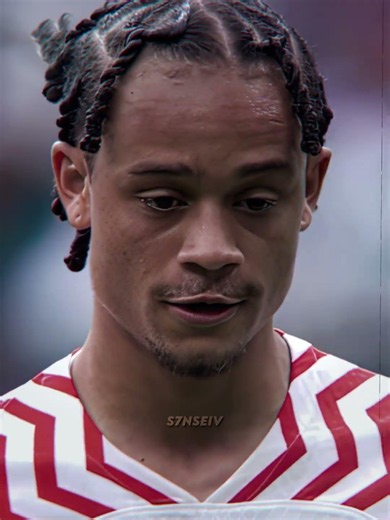 When Fans Trolled Xavi Simons..😂
