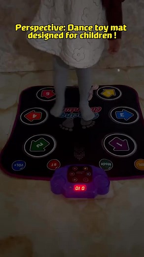 This children's music dance mat connects to your phone via Bluetooth and offers a vast music library for easy playback! Piano mode, level-clearing mode, and rhythm challenge - four gameplay options. Play and exercise at the same time. 20 minutes equals half an hour of outdoor running! #toys #dancemat #dancegame #toysforkids #kidstoys | Freeoptimistica