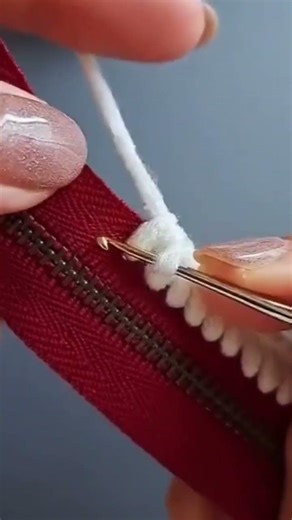 sewing thread on the edges of the fabric using manual methods#creative