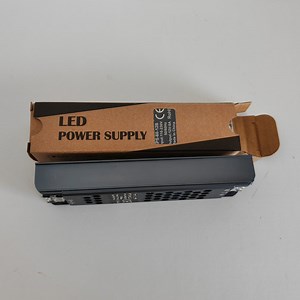 [Hot Item] 12V LED Driver (Aluminium Black Svart) for LED Strip Light