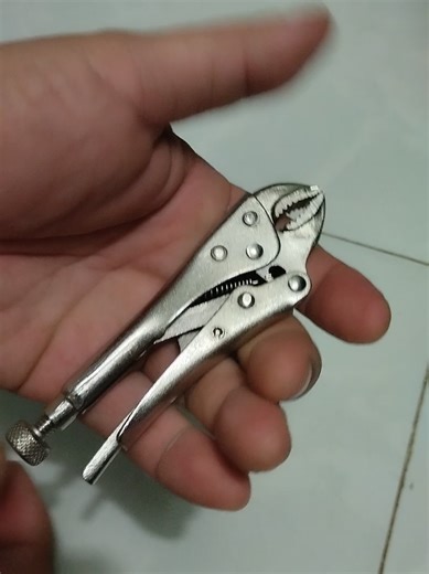 Video của Điện tử Mai Song (@dientumaisong) với bản nhạc 搞笑滑稽搞怪 - MrM