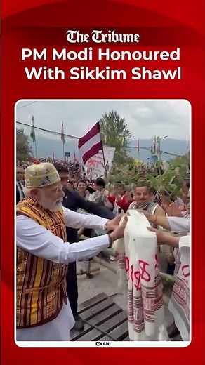 Narendra Modi presented with traditional Sikkimese shawl during Gangtok visit