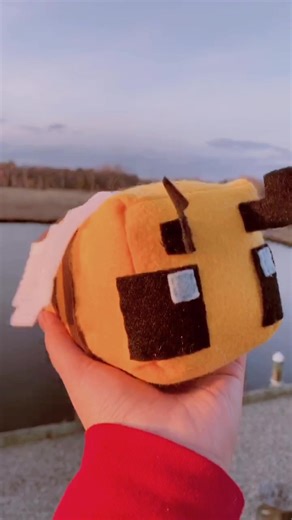 Creating Minecraft Bee Plushies | April Pre-orders Now Available!