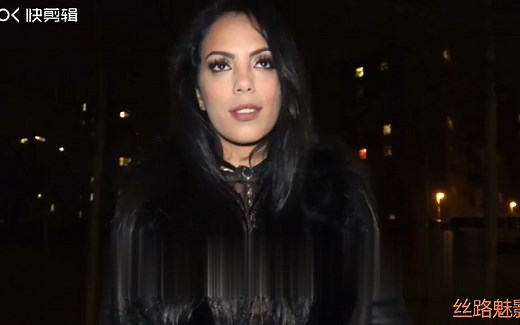 卡尺那•莫莱诺（Katrina Moreno）在乌拉圭街头被粉丝素颜认出